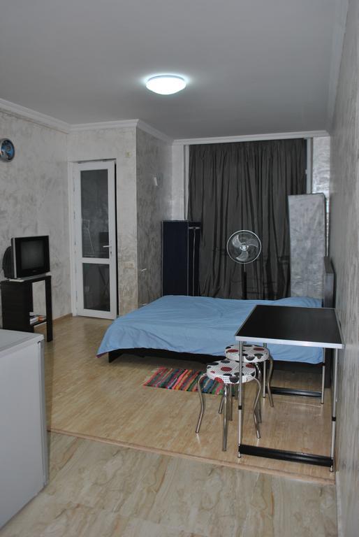 Apartment 8A Batumi Exterior photo